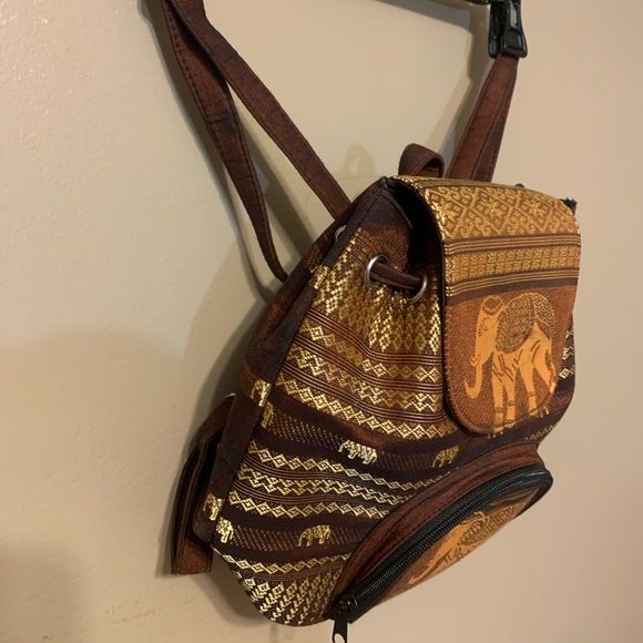 Elephant backpack - Picture 3 of 5